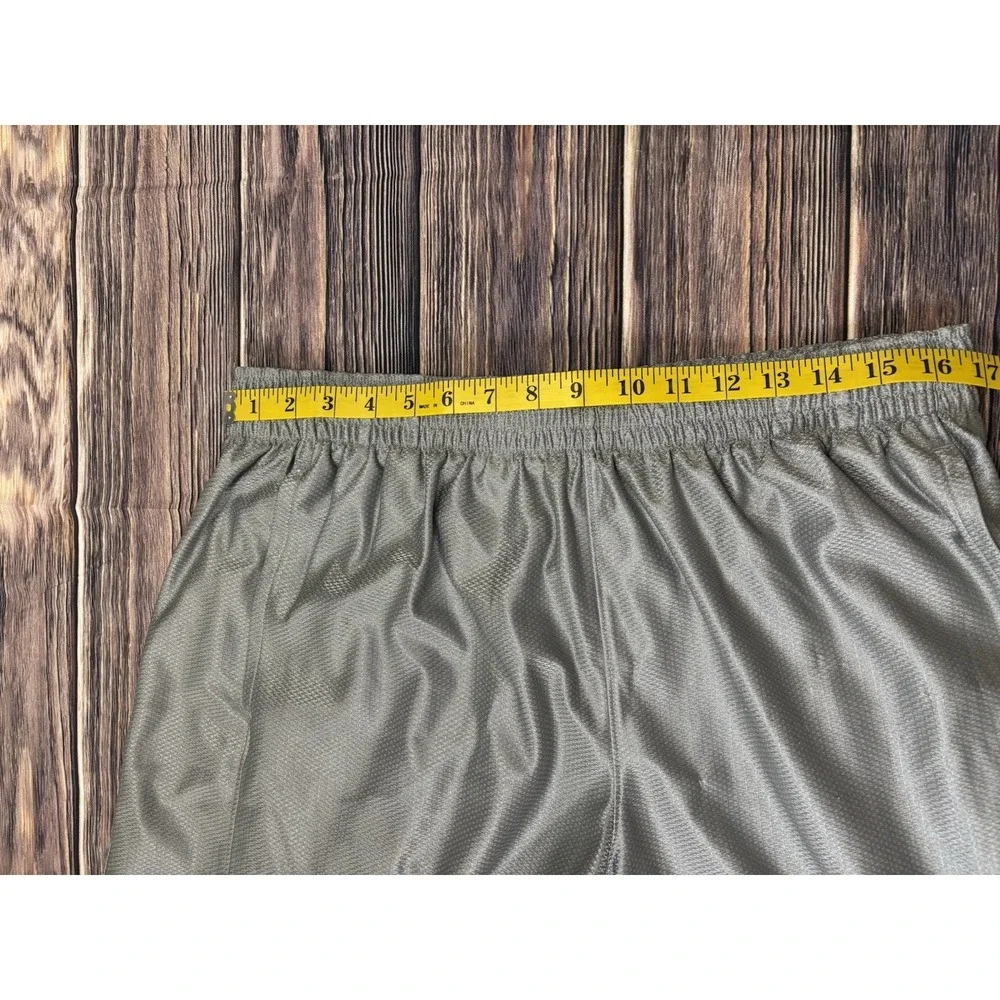 NIKE MENS GRAY BASKETBALL SHORTS SIZE XL 480400-070 GRAY POCKETS LINED